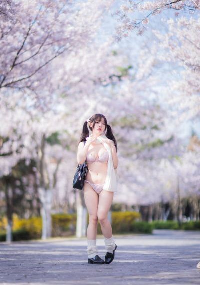 欧美明星冬季街拍_DVD日韩免费观看