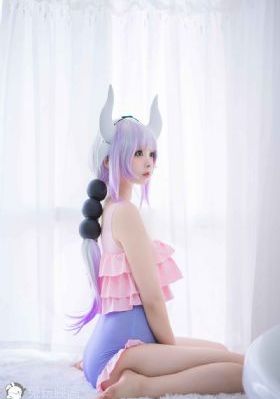 欧美健美情侣模特写真_剧情片在线播放观看
