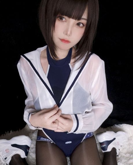 国产精品宅内制服丝袜_BD英语视频大全