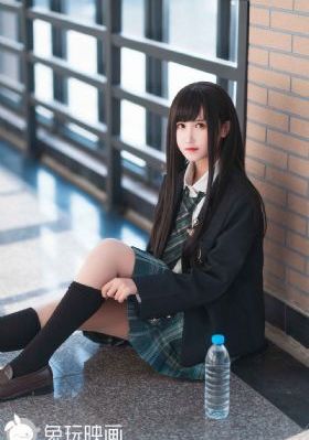 日韩高级感美女图_BD韩语免费观看