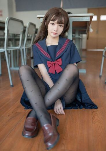 欧美人妖hd_BD英语在线观看高清