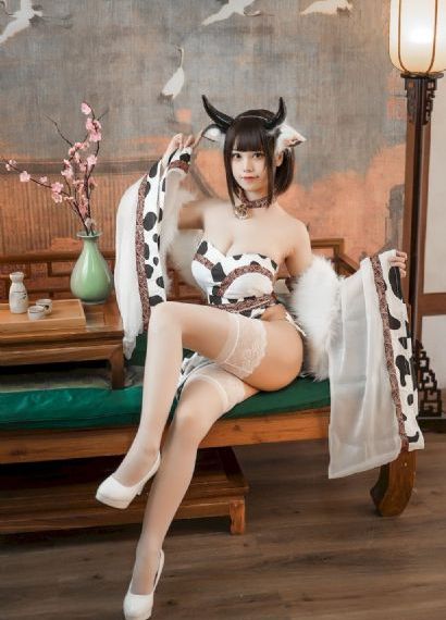 国产卫衣自拍_720视频大全