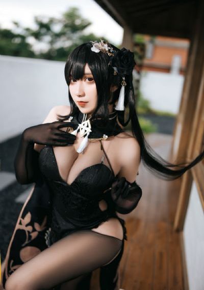 少妇做爰喷水高潮呻吟a片免费_剧情片全集免费播放