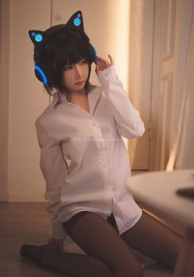 欧美骚妞_BD电影在线看