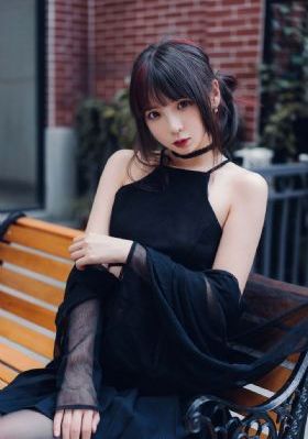 欧美孕妇装_720在线观看视频