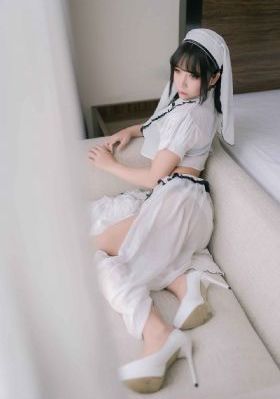 欧美爆乳泳池大派对磁力下载下载_DVD电影在线看