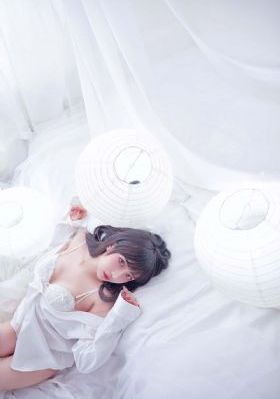 欧美精品华人在线_剧情片免费在线观看